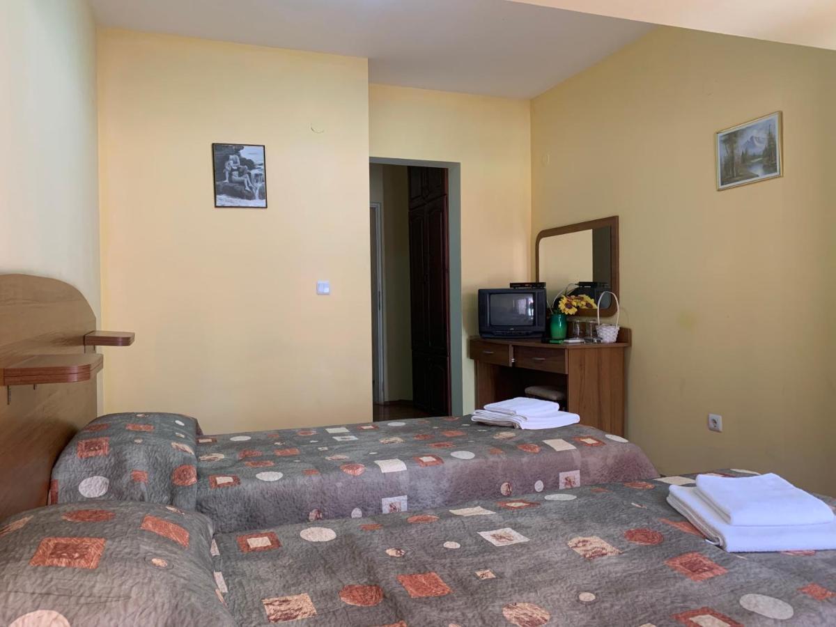 Sea Square Hotel Balchik Exterior photo
